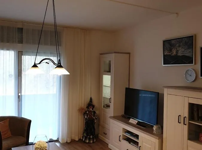 Reese- Horstmann Mit Hallenbad Und Sauna, Wlan 