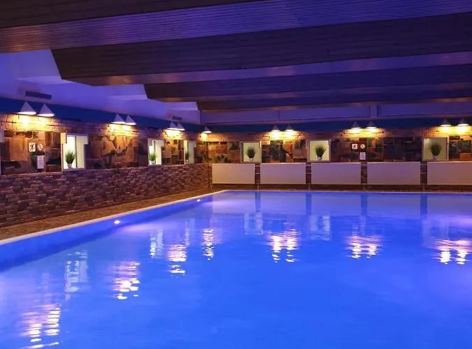 Reese- Horstmann Mit Hallenbad Und Sauna, Wlan 